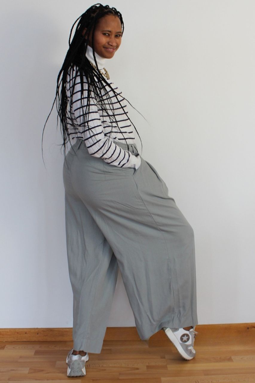 High Waisted Wider Leg Pleat Pants Grey Rock