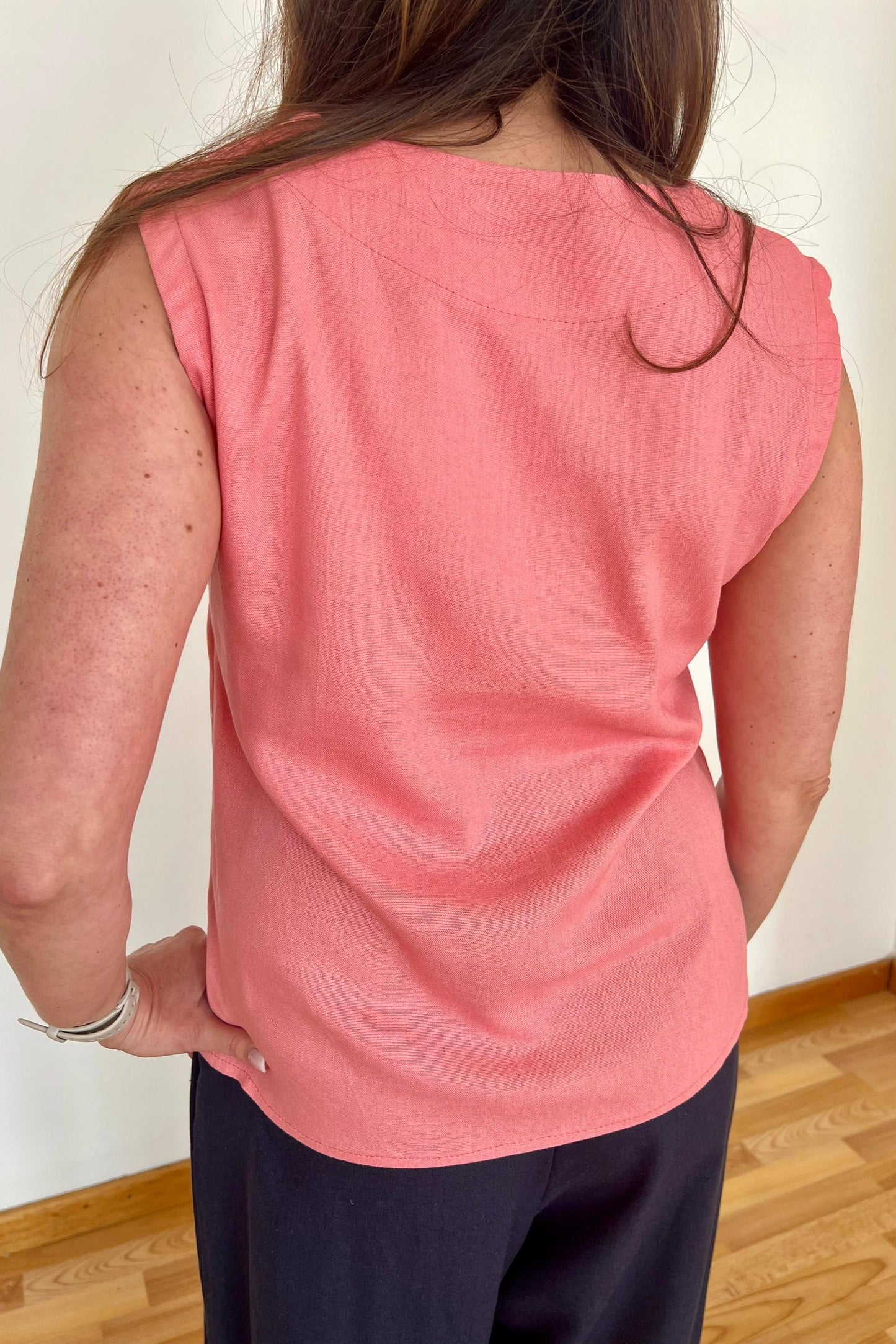 V-Neck Linen Vest Posey Pink