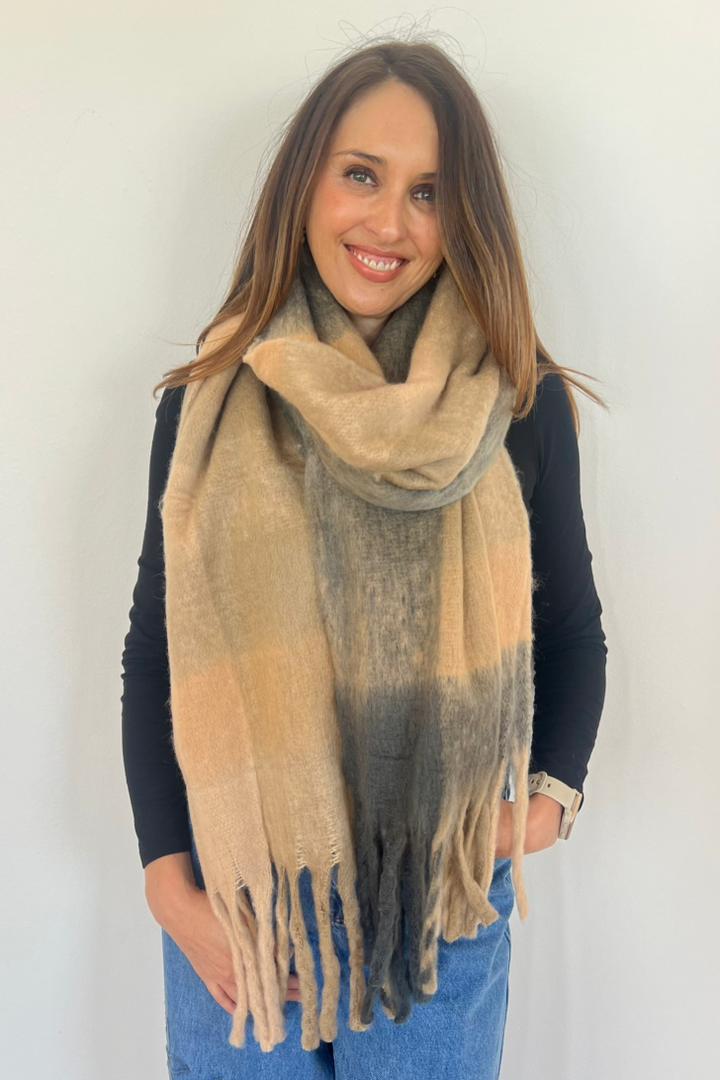 MEL Blanket Scarfs