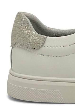 Kenna Coconut & Gold