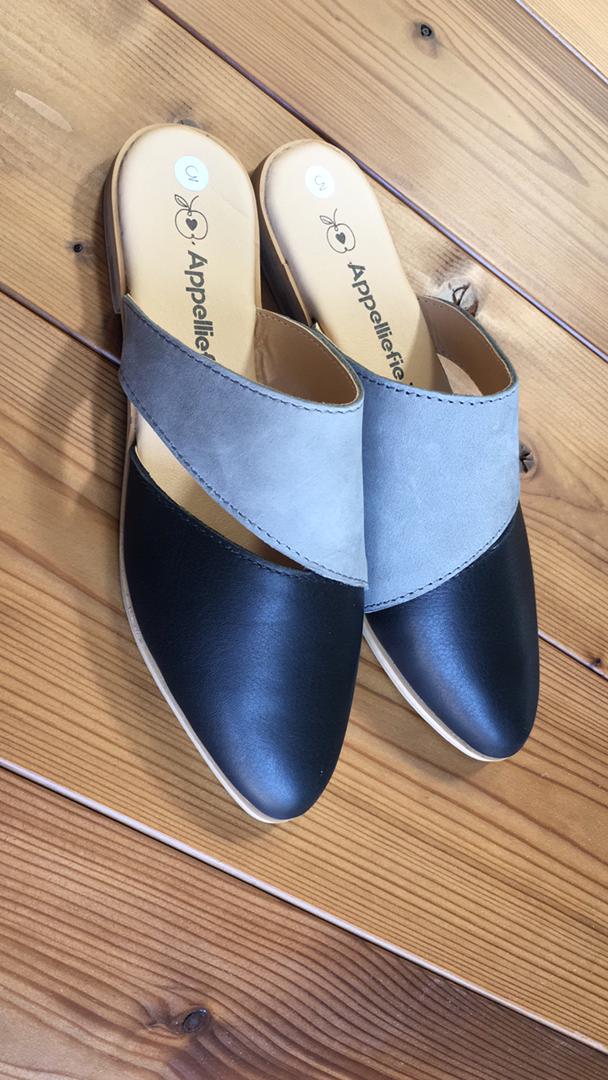 Lauren Black & Grey Mule