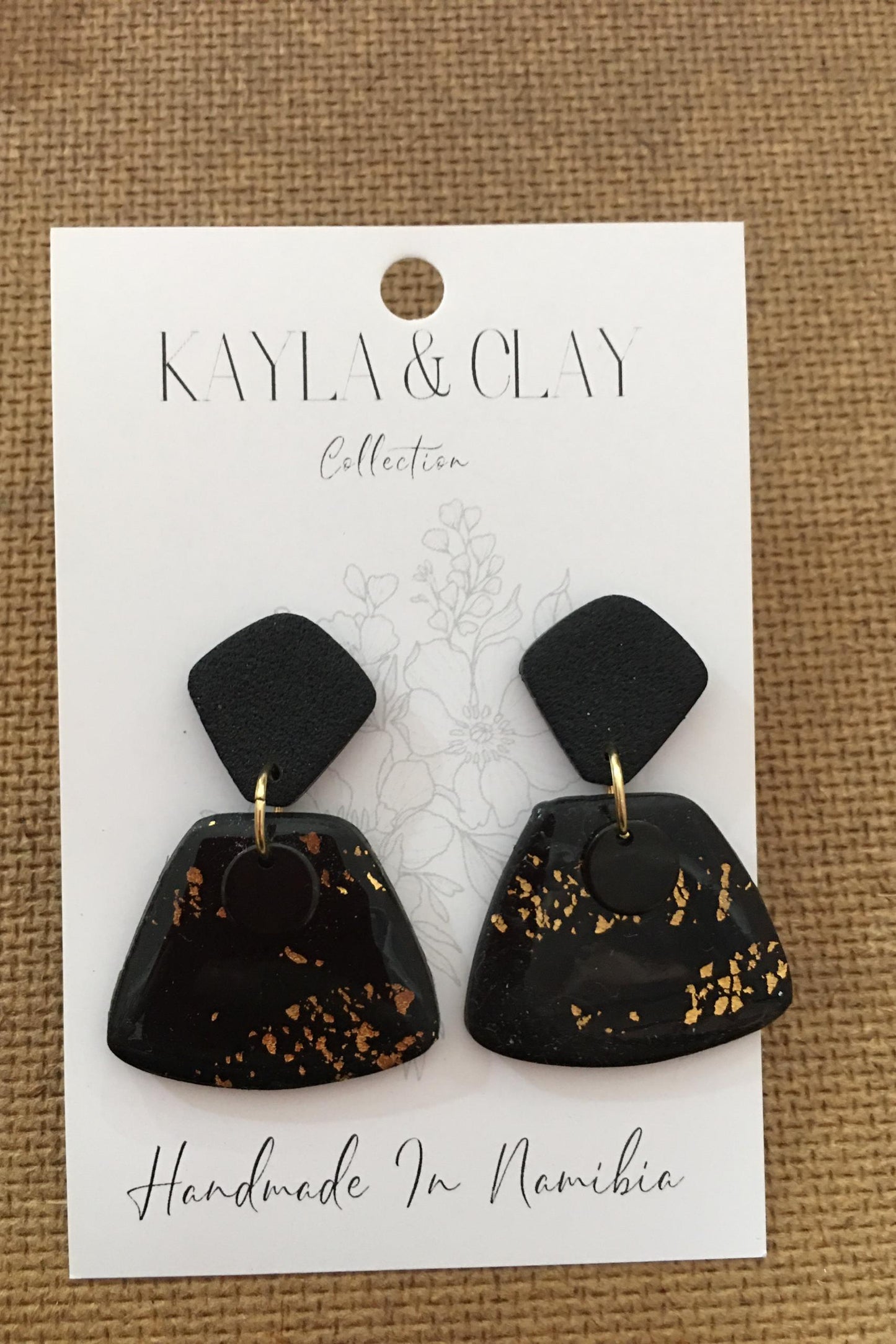 Kayla & Clay Elegance Minimalistic