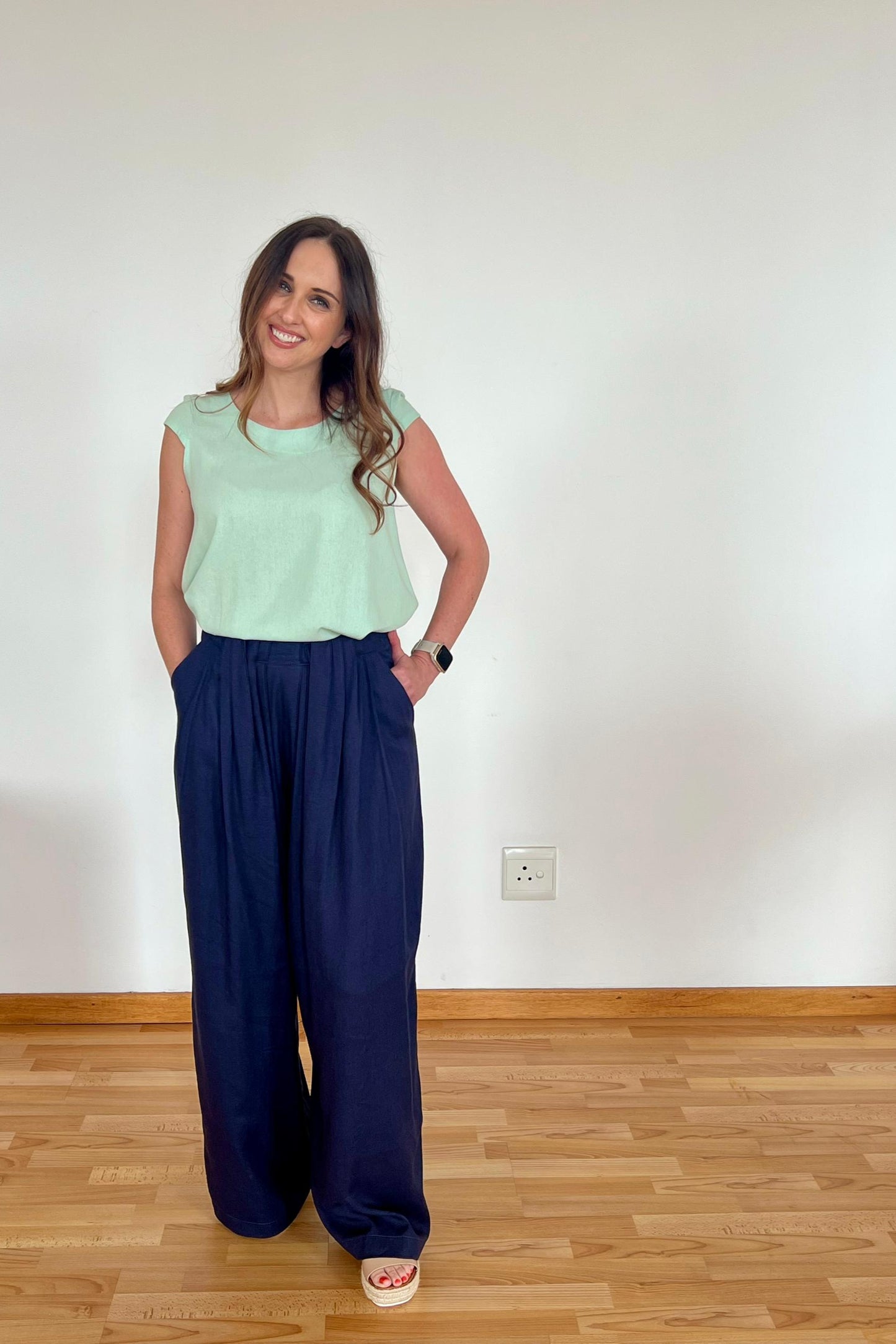 High Waisted Wide Leg Pleat Pants Navy