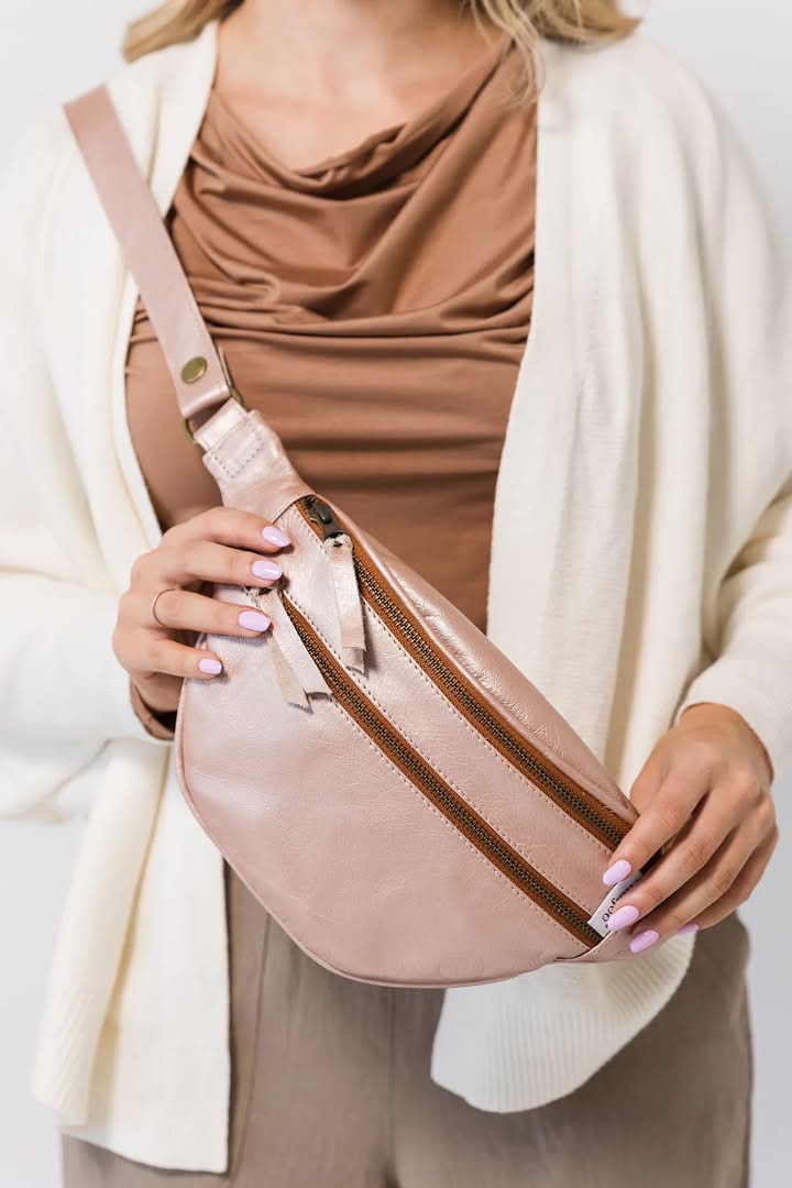 Michél Leather Moon Bag