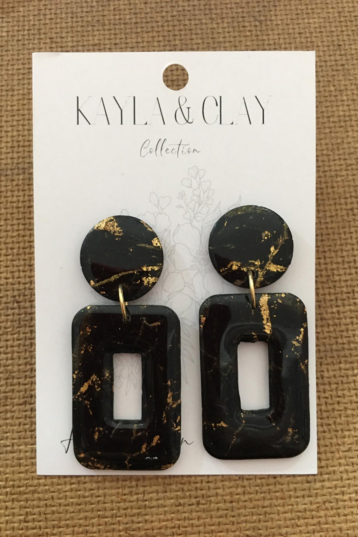 Kayla & Clay Elegance Minimalistic