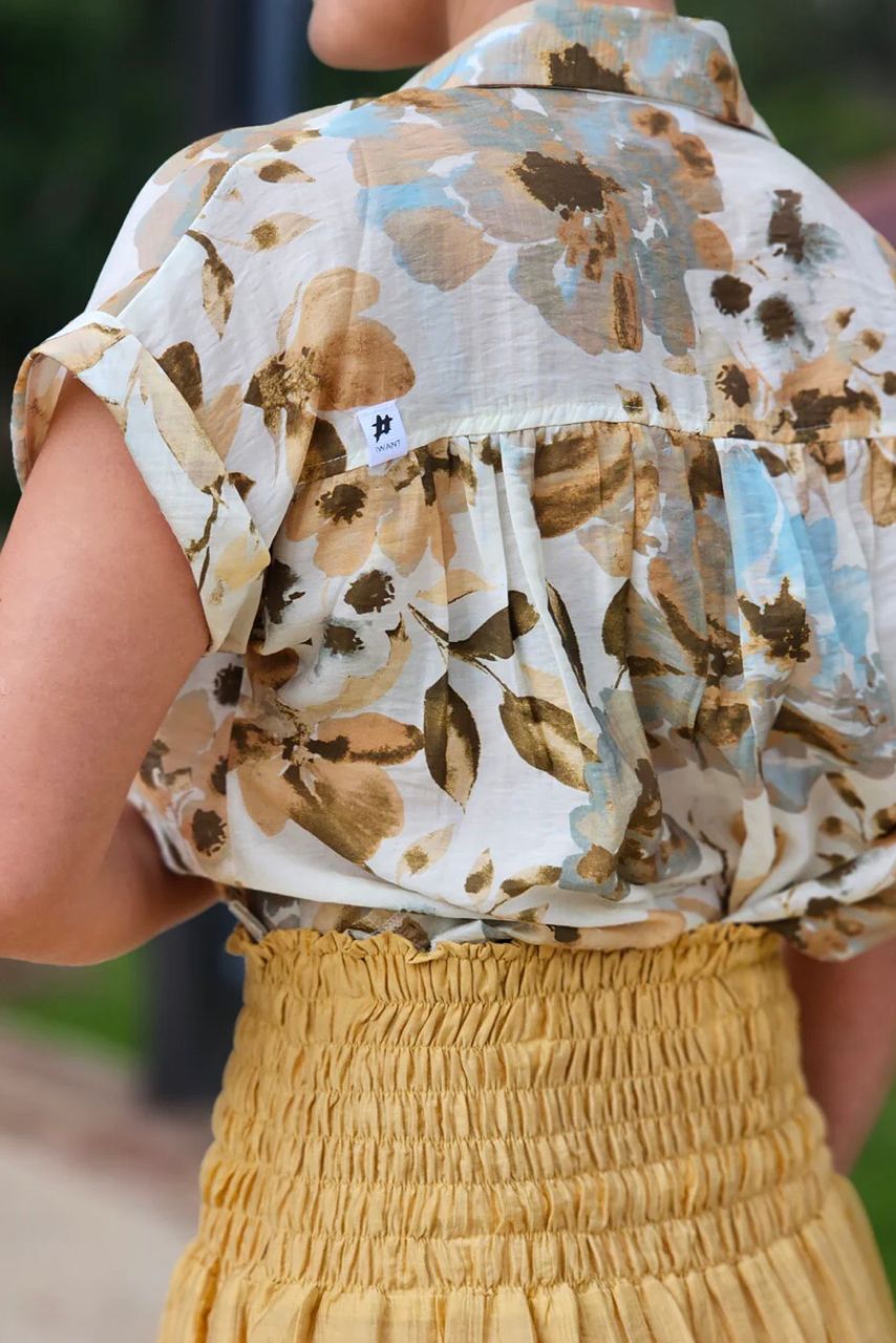 Hazel Blouse Desert Floral