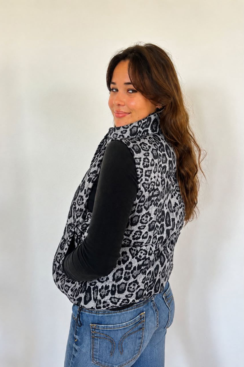 Sleeveless Puffer Jackets