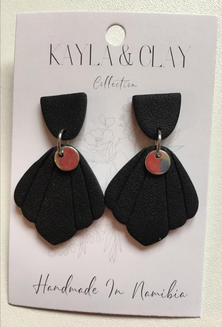 Kayla & Clay Elegance Minimalistic