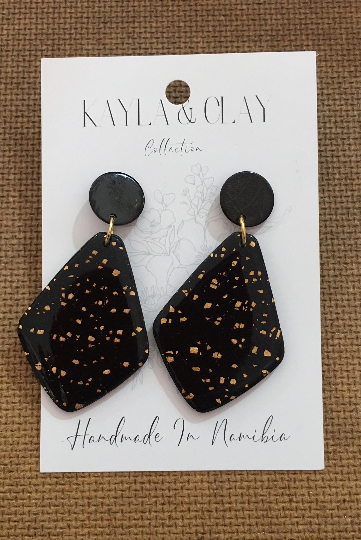 Kayla & Clay Elegance Minimalistic
