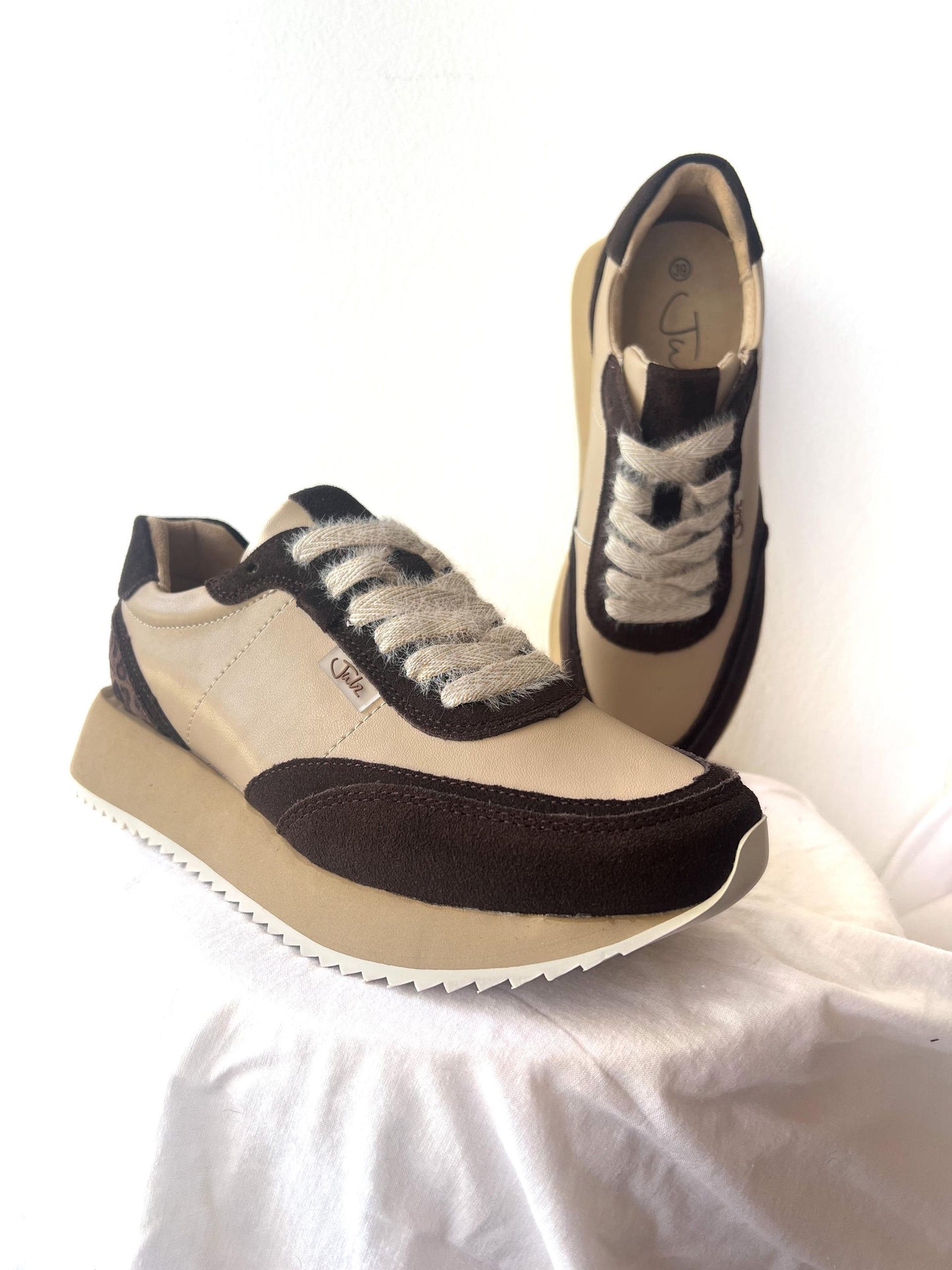 Miles Beige Choc & Leopard