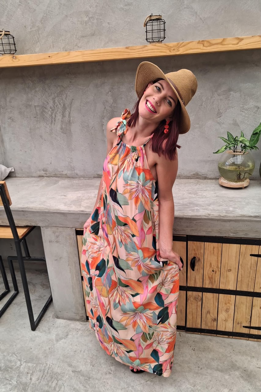 Lelane Halterneck Dresses