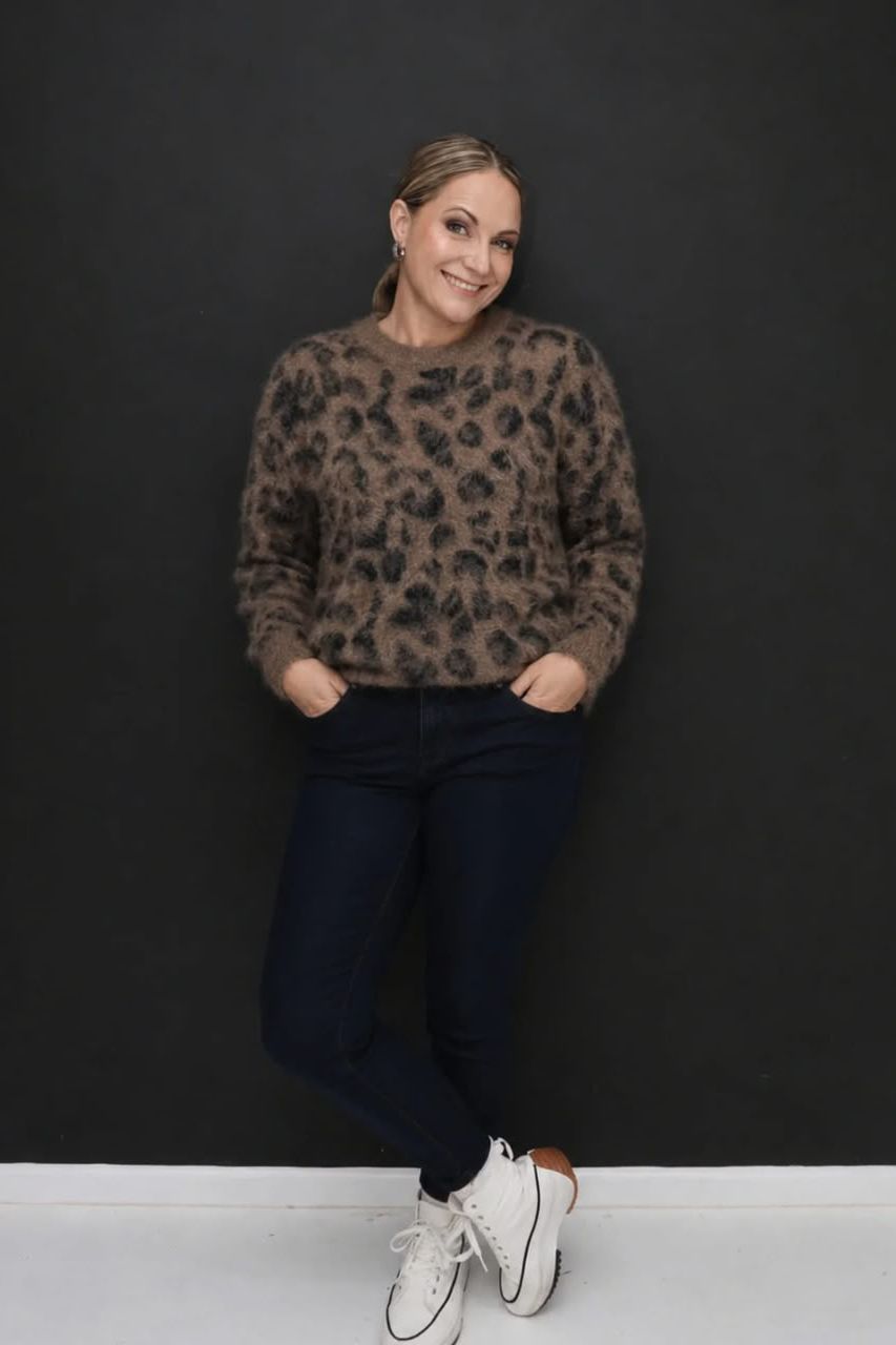Choc Leopard Print Knit
