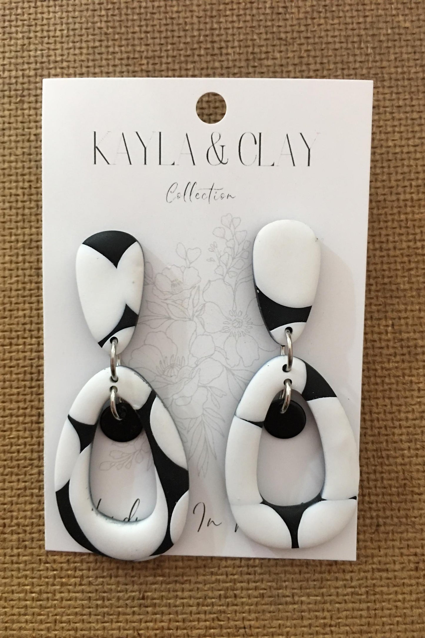 Kayla & Clay Elegance Minimalistic