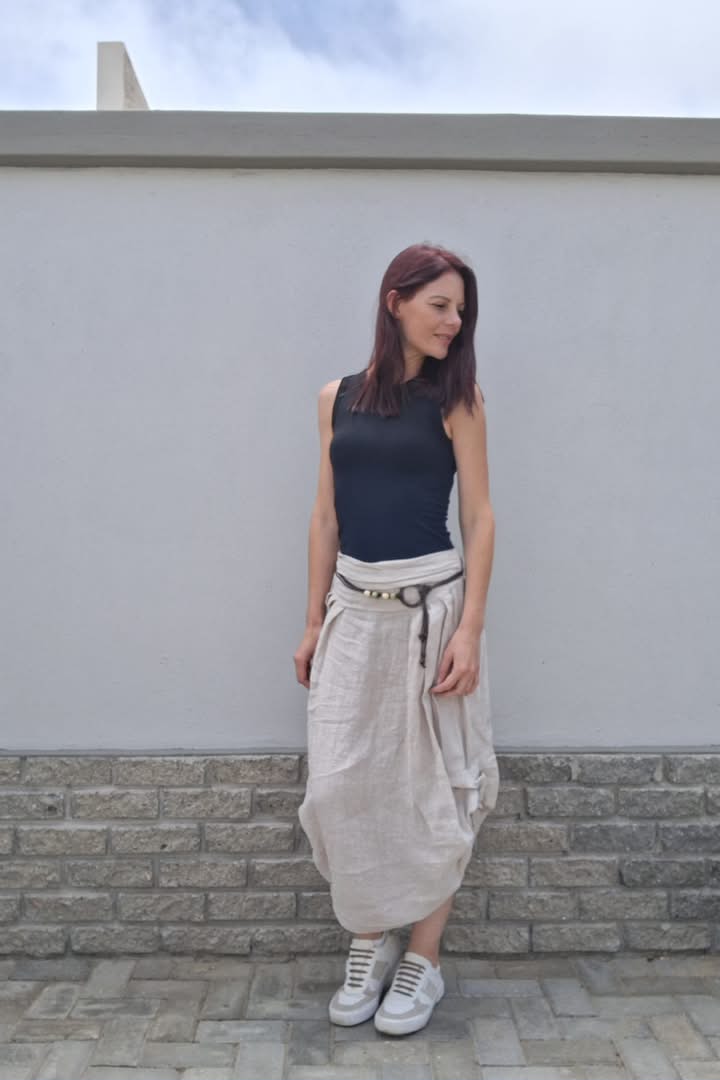 Amore Linen Skirt